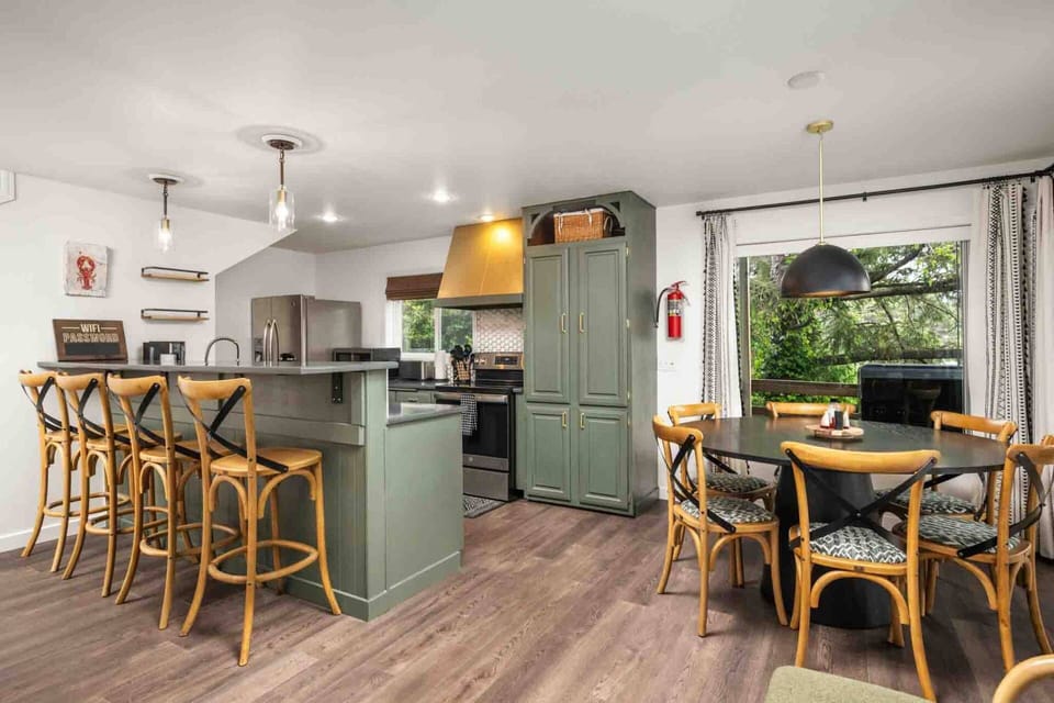 "The house was well equipped with everything we could need. If we forgot something the house was well equipped and it was no big deal!" - Alexandria