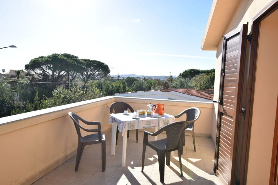 Autumn, Balcony / Terrace / Patio, Spring, Summer