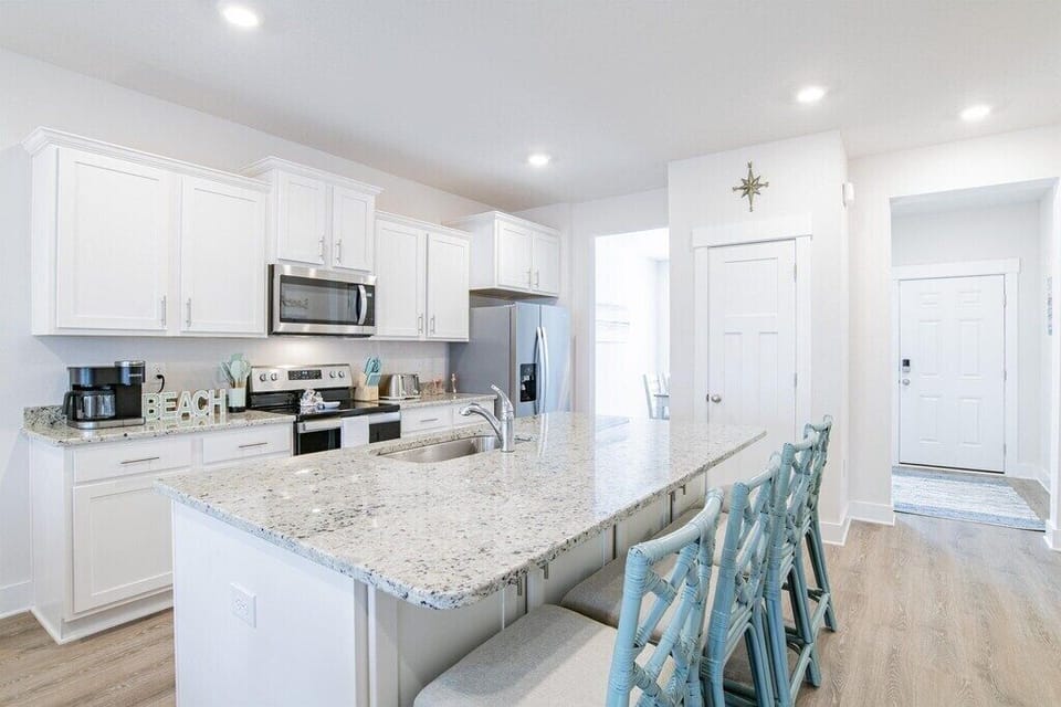 Well equipped kitchen.