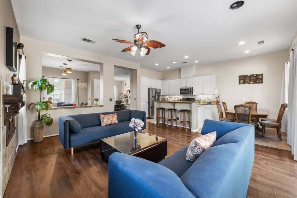 Natural light and desert charm blend for a welcoming stay