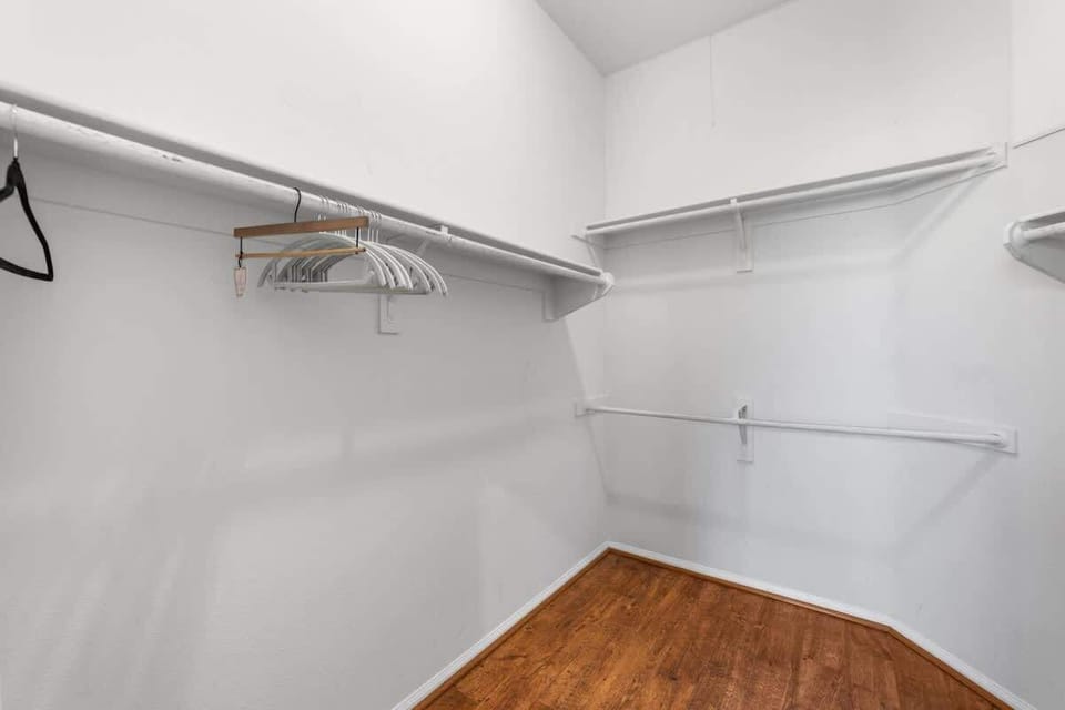 Spacious walk-in closet to keep your essentials organized
