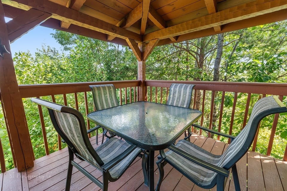 Nature, Outdoors, Scenery, Indoors, Chair