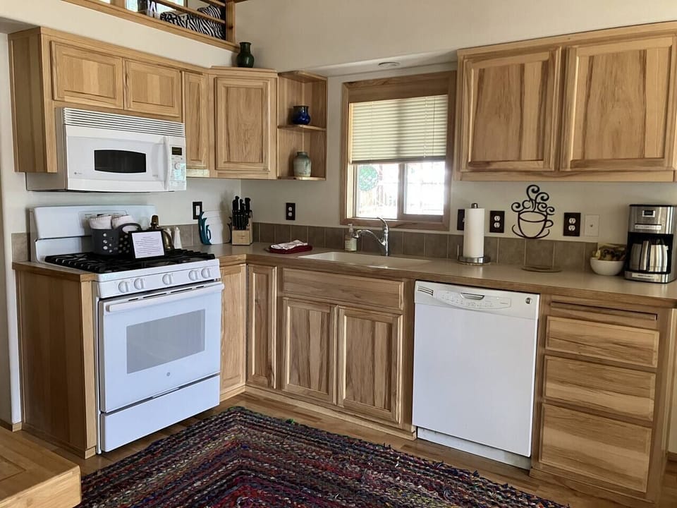 1b4ab49d 63d4 4cd4 9a72 7c96fd81383c