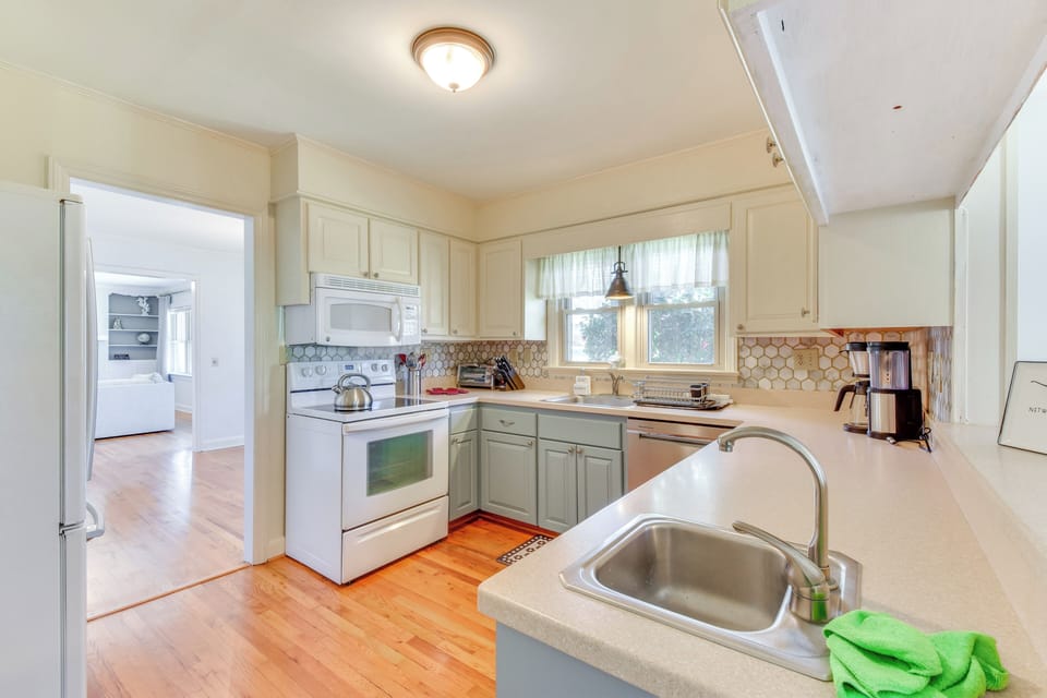 Kitchen | Cooking Basics | Coffee Maker