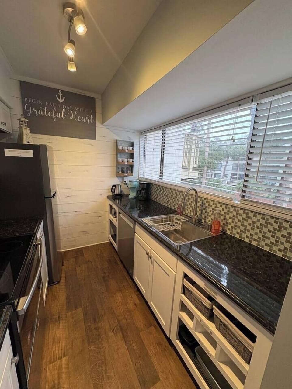 Kitchen (1)