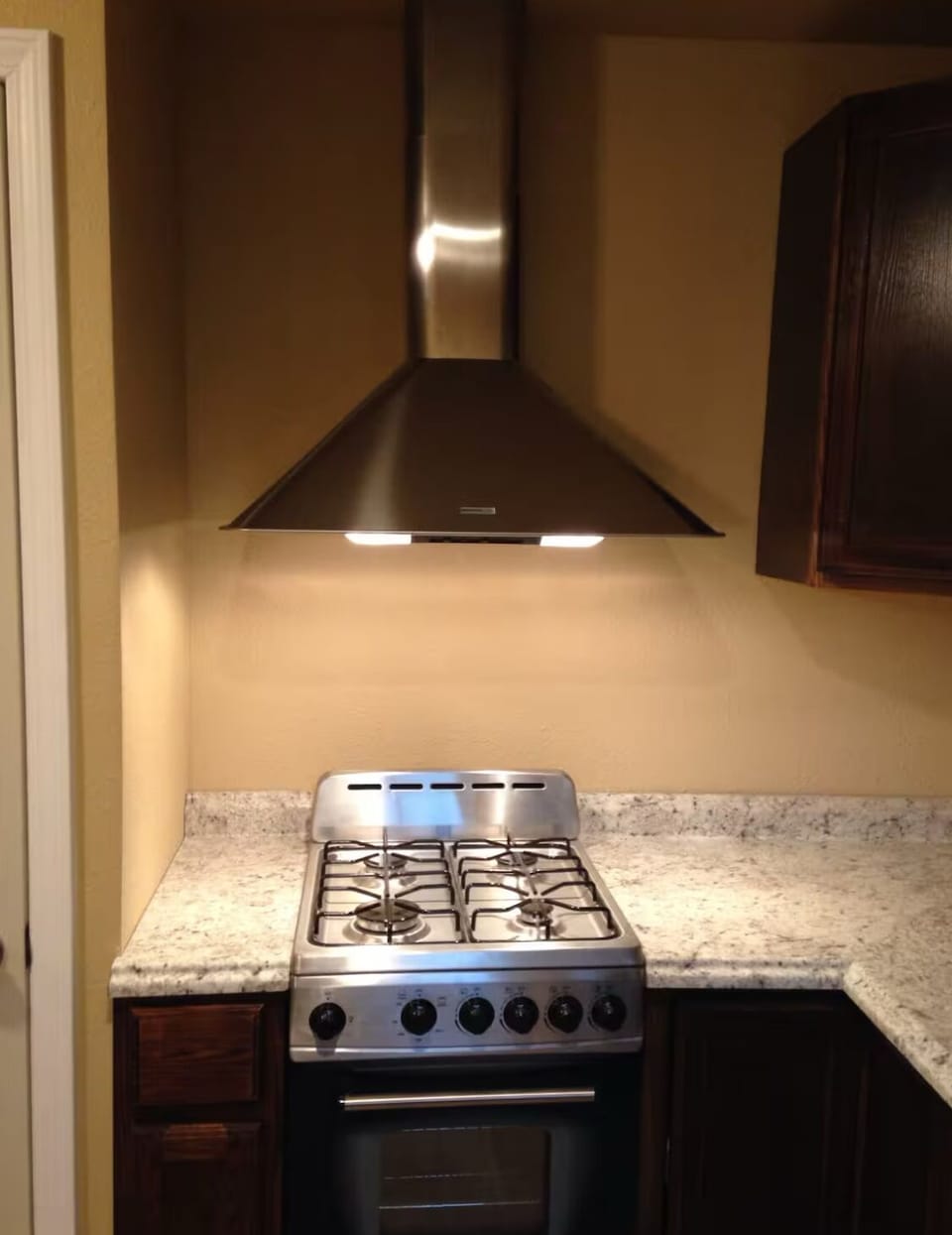 Beautiful mini stove for all your cooking needs!