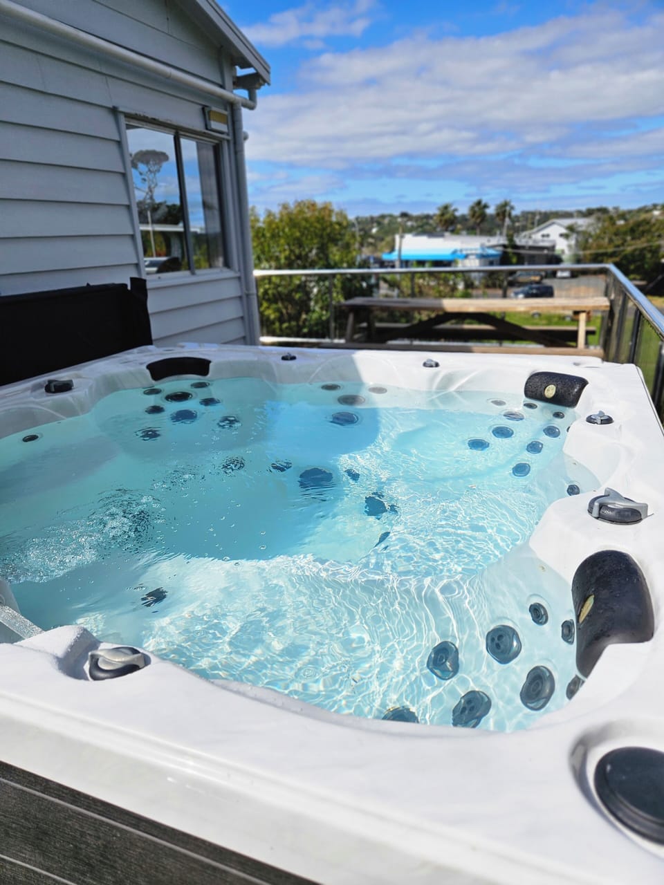 Outdoor spa tub