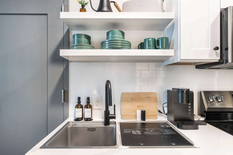 Room 1 Kitchen