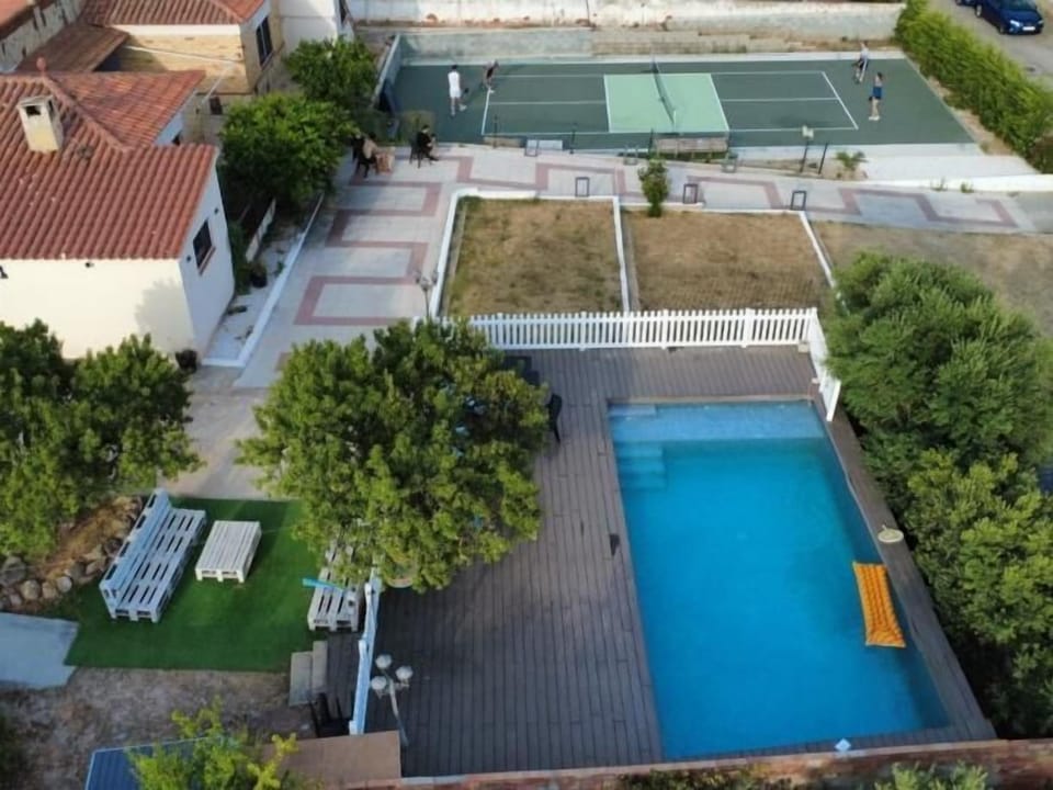 Sport court