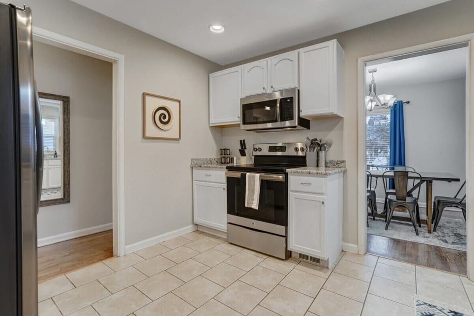 Whether your coming from bedrooms or dining area, the kitchen is very accessible!