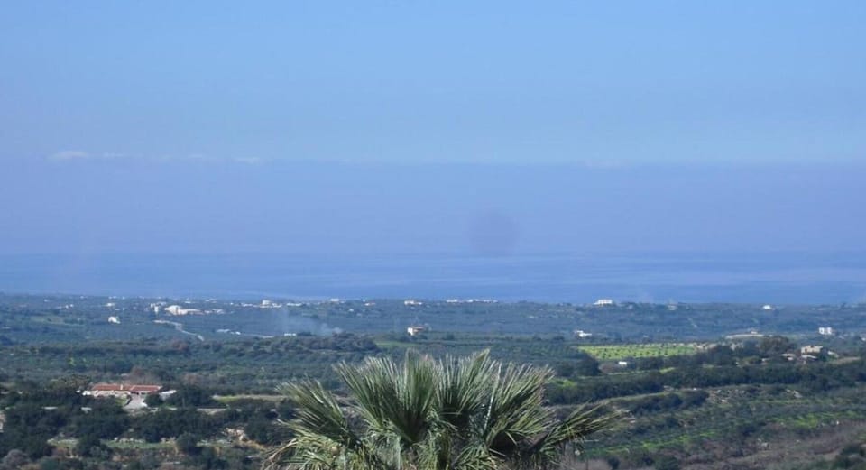 Region [summer] (>5 km)