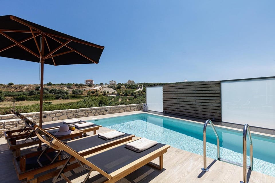 Holiday Home Swimming Pool