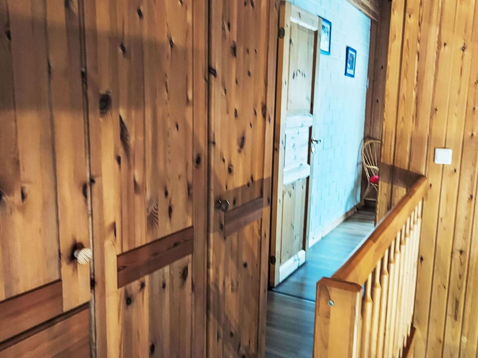 Wood, Flooring, Floor, Hardwood, Wood Stain, Plank, Room, Door, Ceiling, Plywood