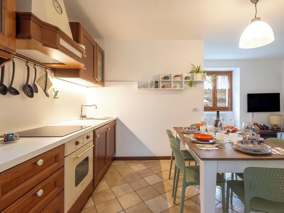 Furniture, Interior Design, Kitchen, Countertop, Flooring, Wood, Kitchen Appliance, Ceiling, Major Appliance, Room
