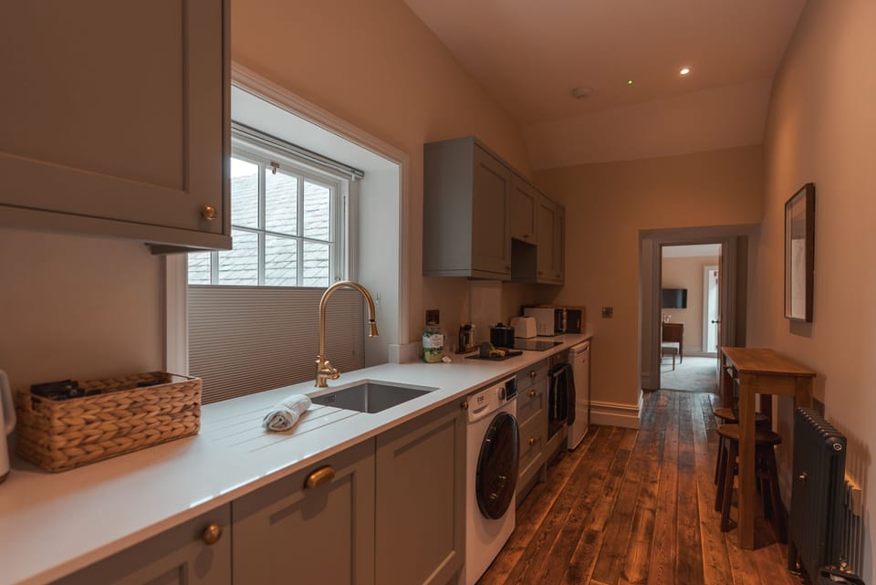 Fully equipped galley kitchen