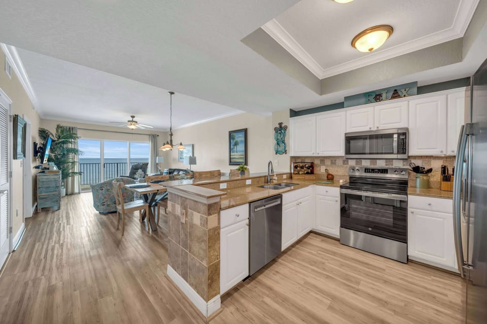 Fully equipped kitchen