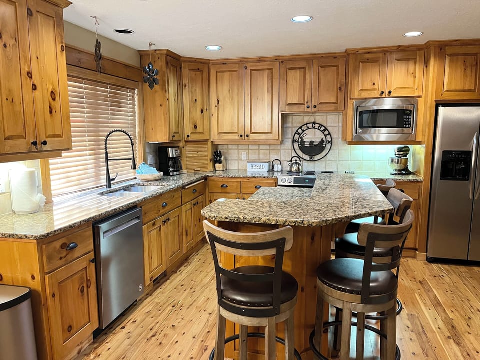 The kitchen is fully stocked with all you need to cook an amazing meal!