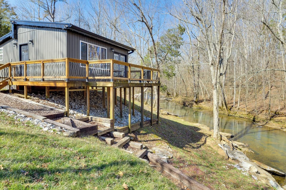 Baxter Vacation Rental | 1BA | Studio | 1,000 Sq Ft | Stairs Required