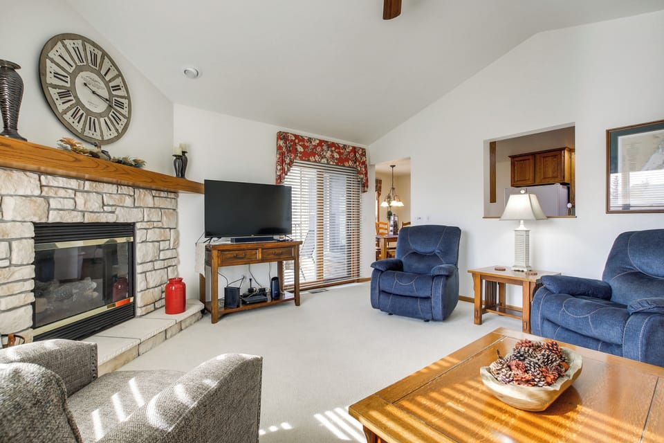 Egg Harbor Vacation Rental | 2BR | 2BA | 1,489 Sq Ft | Stairs Required