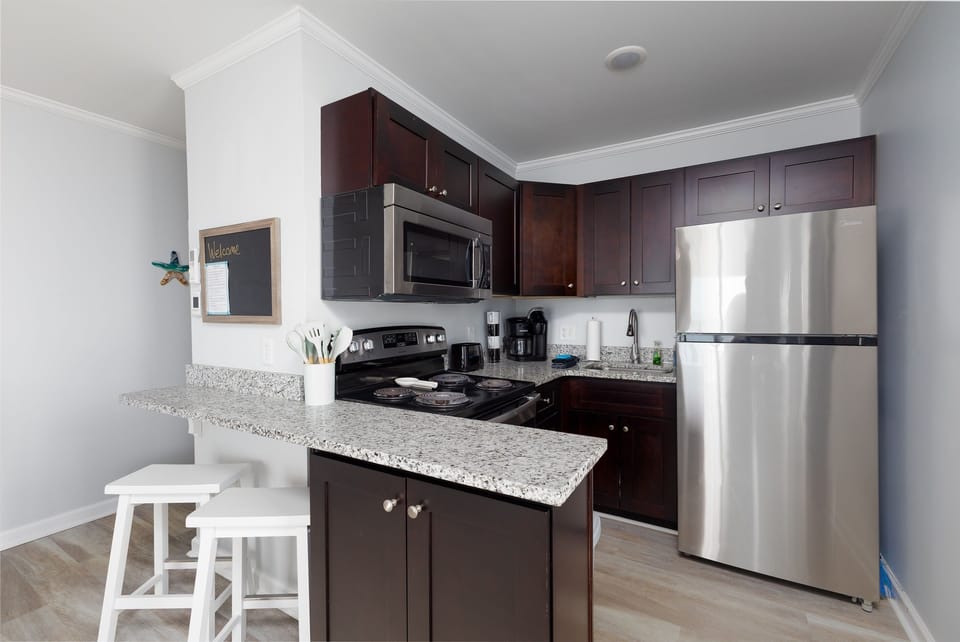 Kitchen and dining area