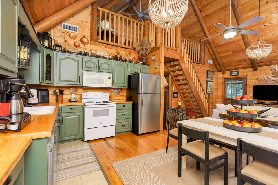 Beautiful kitchen and dining area