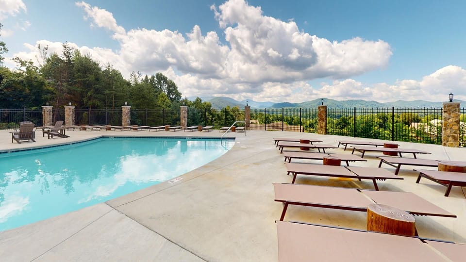 Pool Photo 4