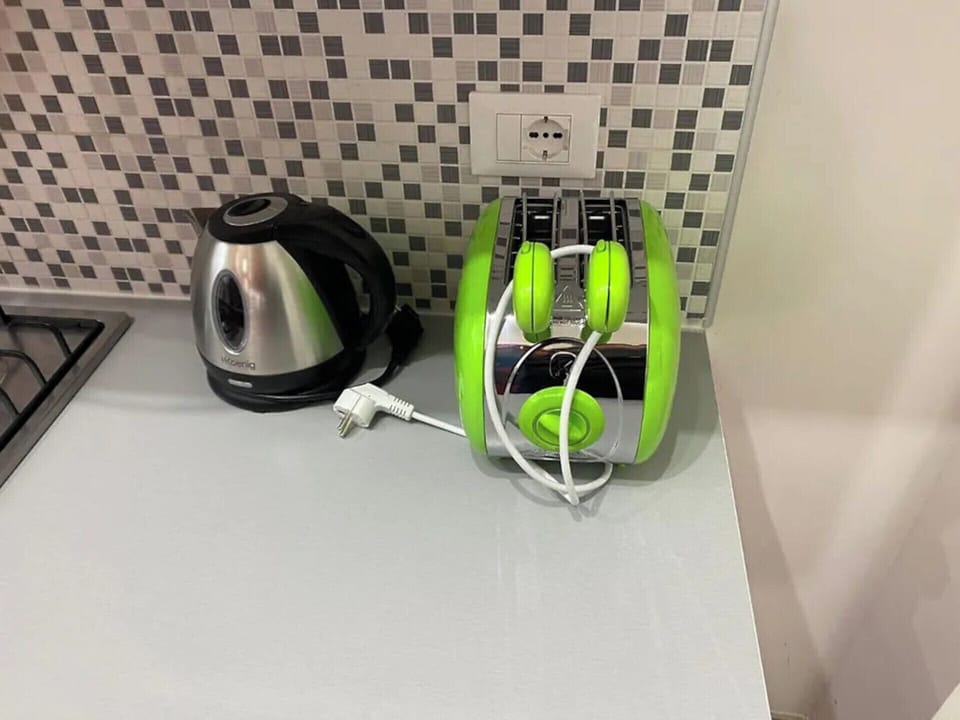 Toaster