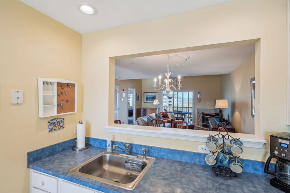Main Level,Kitchen,