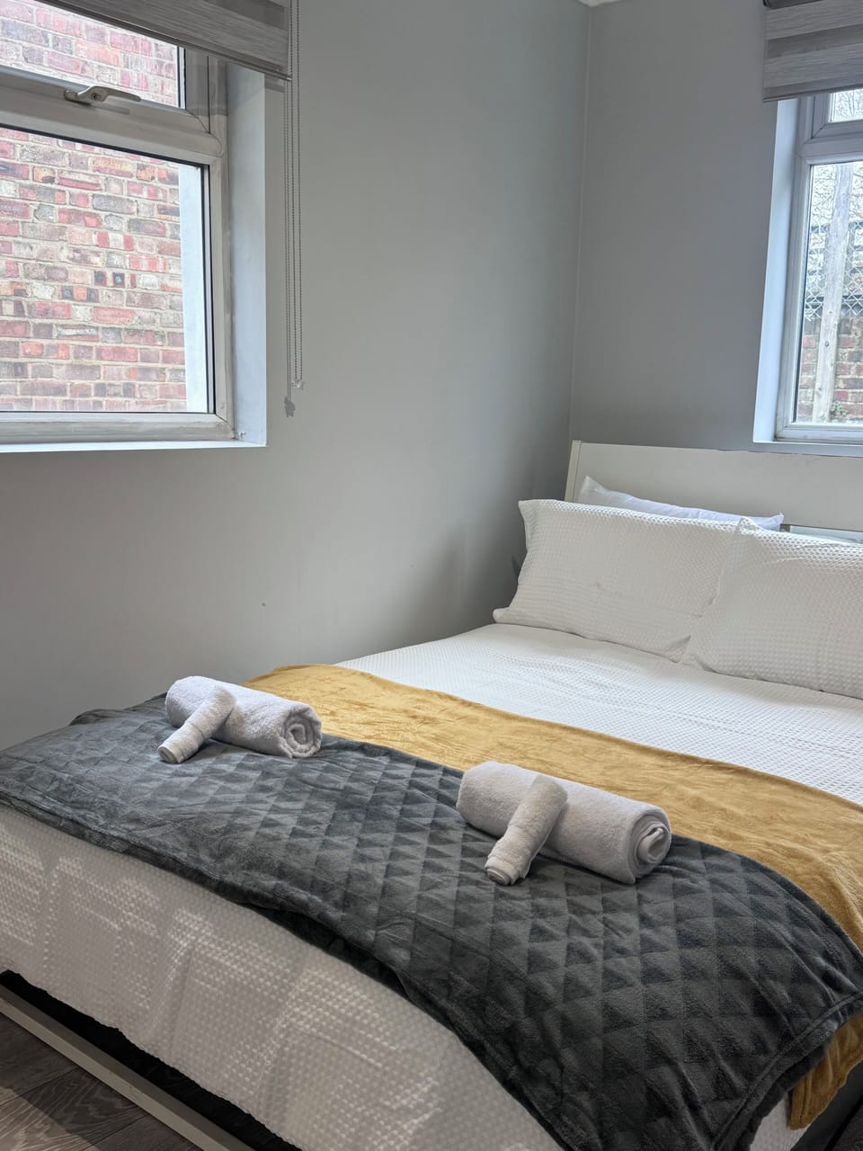 Bedroom 2 (3)