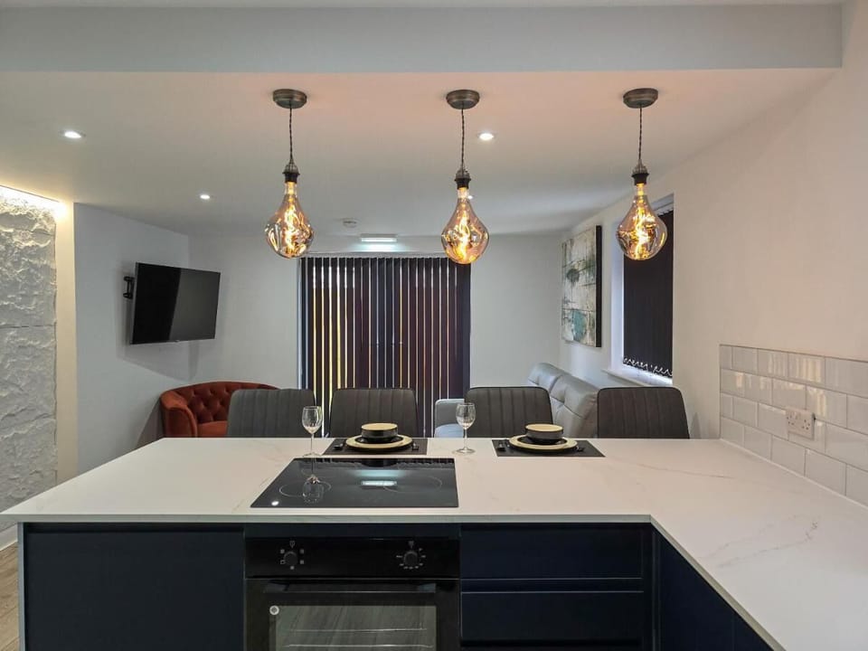 Living Room / Lounge