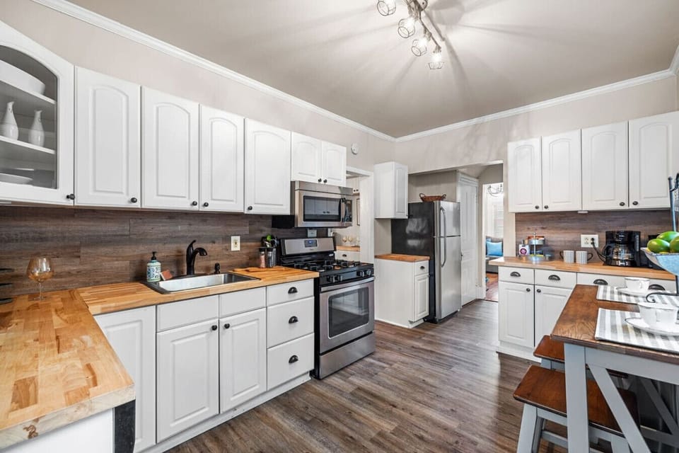 Kitchen fully equipped with essentials