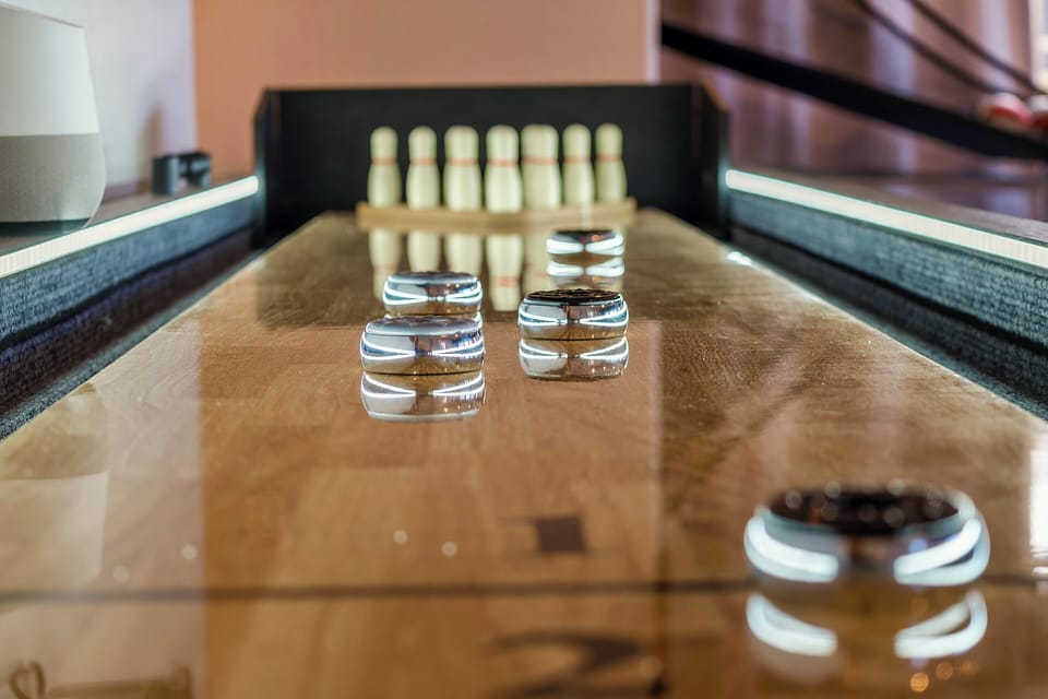 Challenge your family or friends to one of the many games Starry Pines offers!