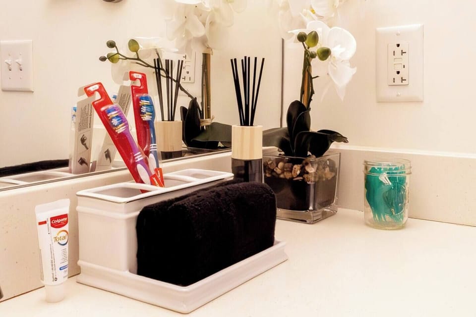 If you forgot your toothbrush, toothpaste, floss pickers, or hair dryer we got your back! 