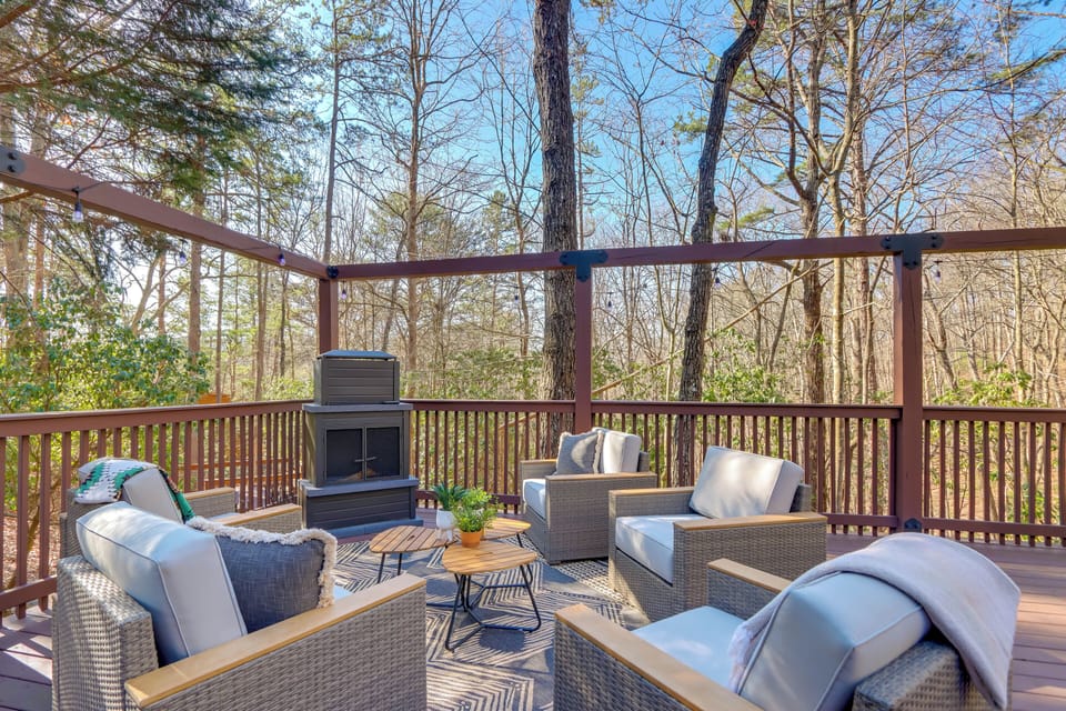 Murphy Vacation Rental | 3BR | 2BA | 1,500 Sq Ft | 1 Step to Enter