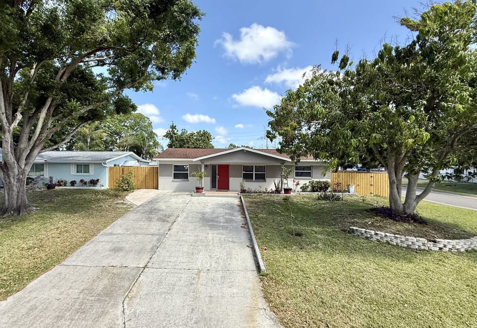 2 driveway parking available. the unit is self-check-in with Smartlock.