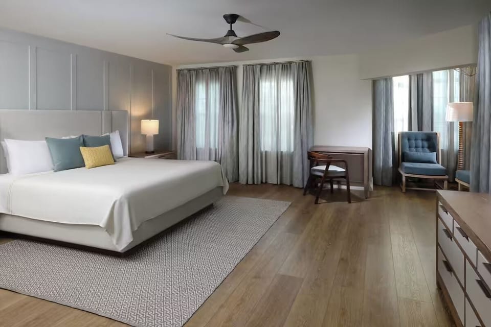 Unit with King size bed