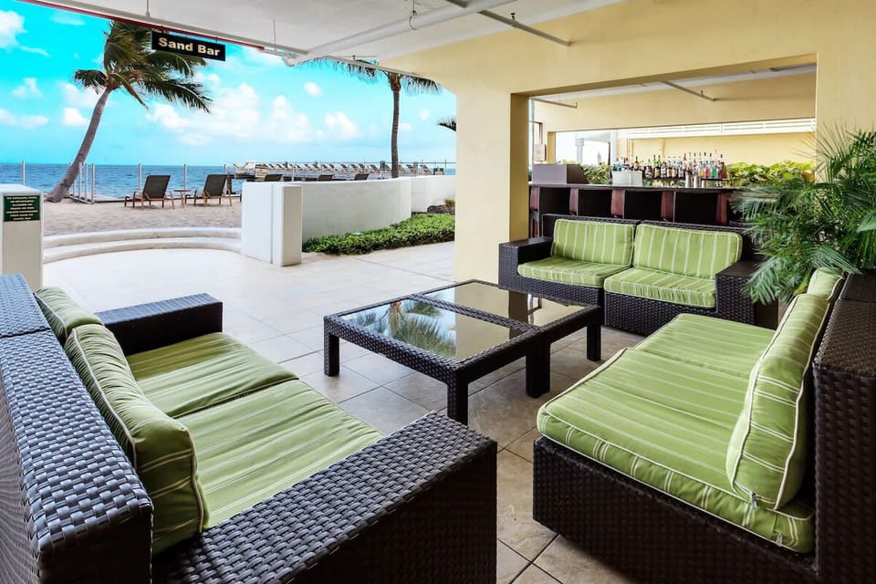 Sports bar