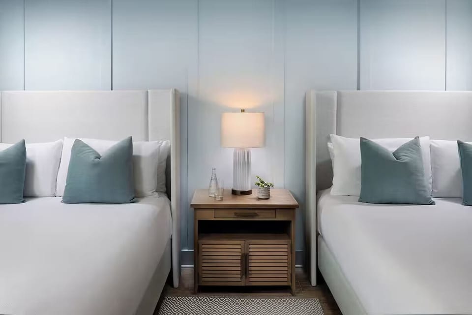 Unit with 2 Queen size beds