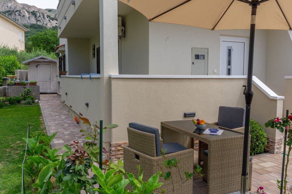 Terrace 1