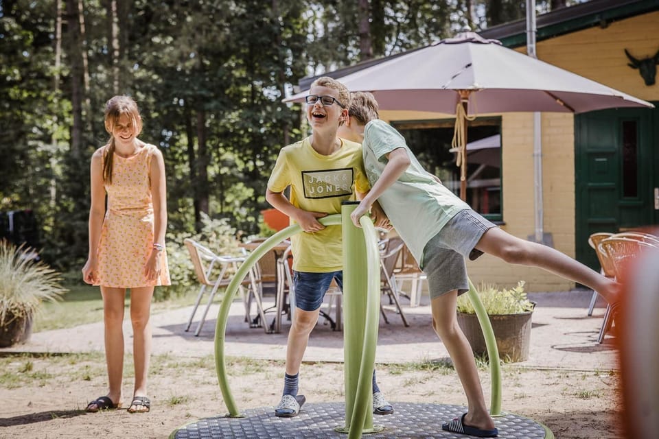Surroundings [summer] (1-5 km)