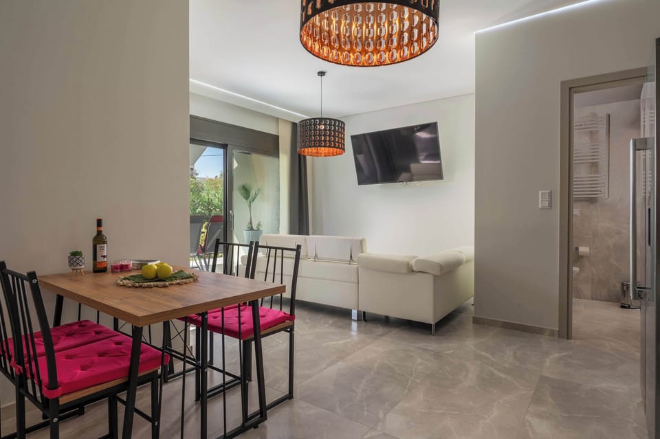 Stylish Living Room with Balcony Access
