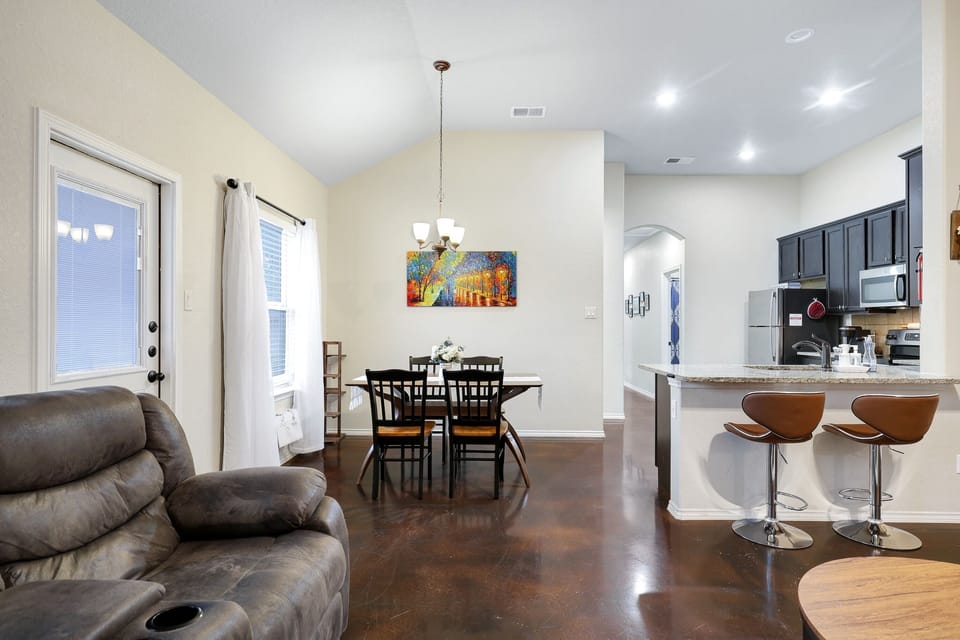 Furniture, Indoors, Living Room, Floor, Flooring