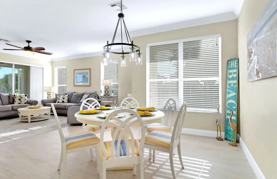 Dining & Living Room