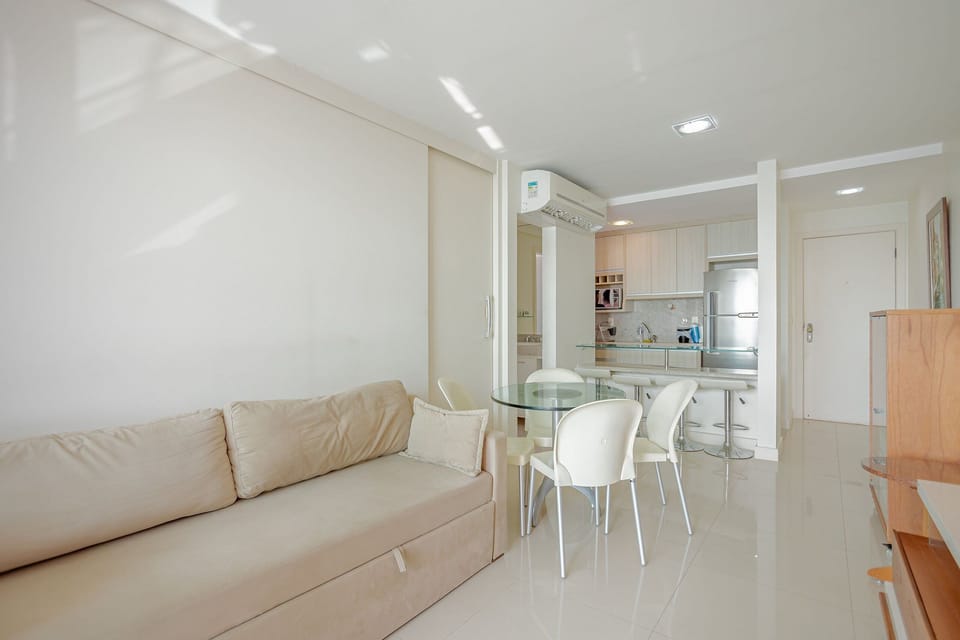 Living Room,Dining area