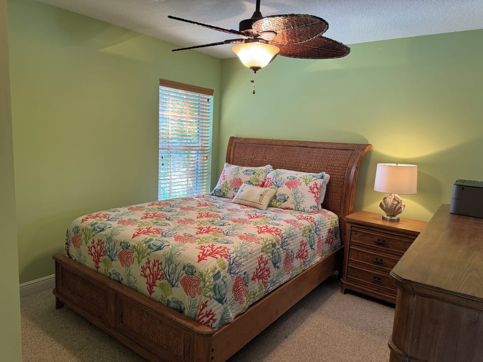 Bedroom #3-Queen