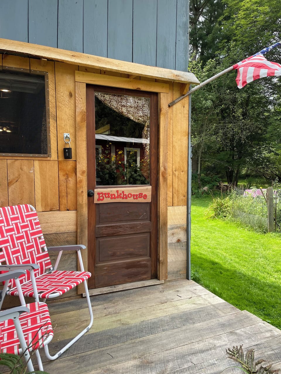Entrance to the bunkhouse, the door is left open for you!