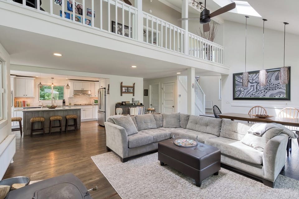 Loft overlooking living room / dining / great room