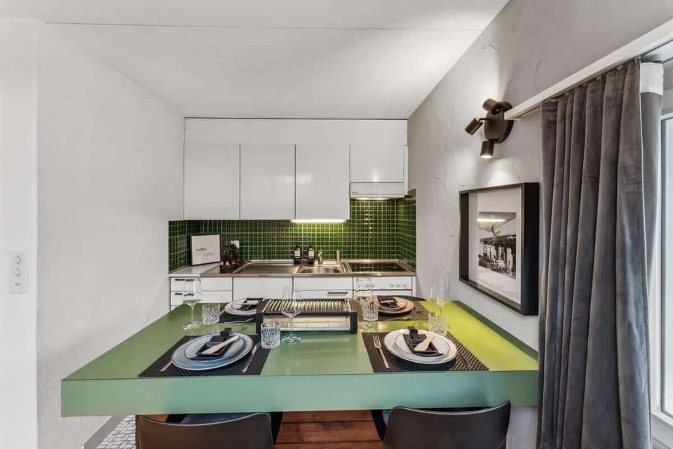 voll ausgestattete Küche mit Fondue & Raclette Ofen