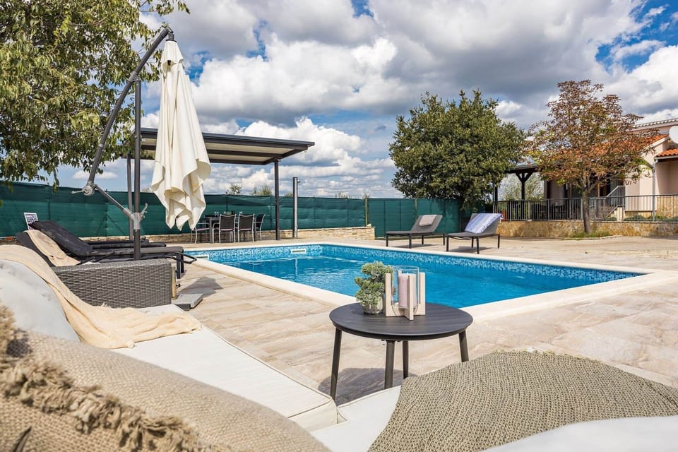 Holiday Home Swimming Pool