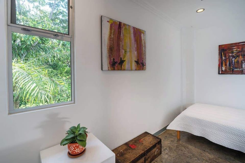 Entrance to Private Twin Bed Room 